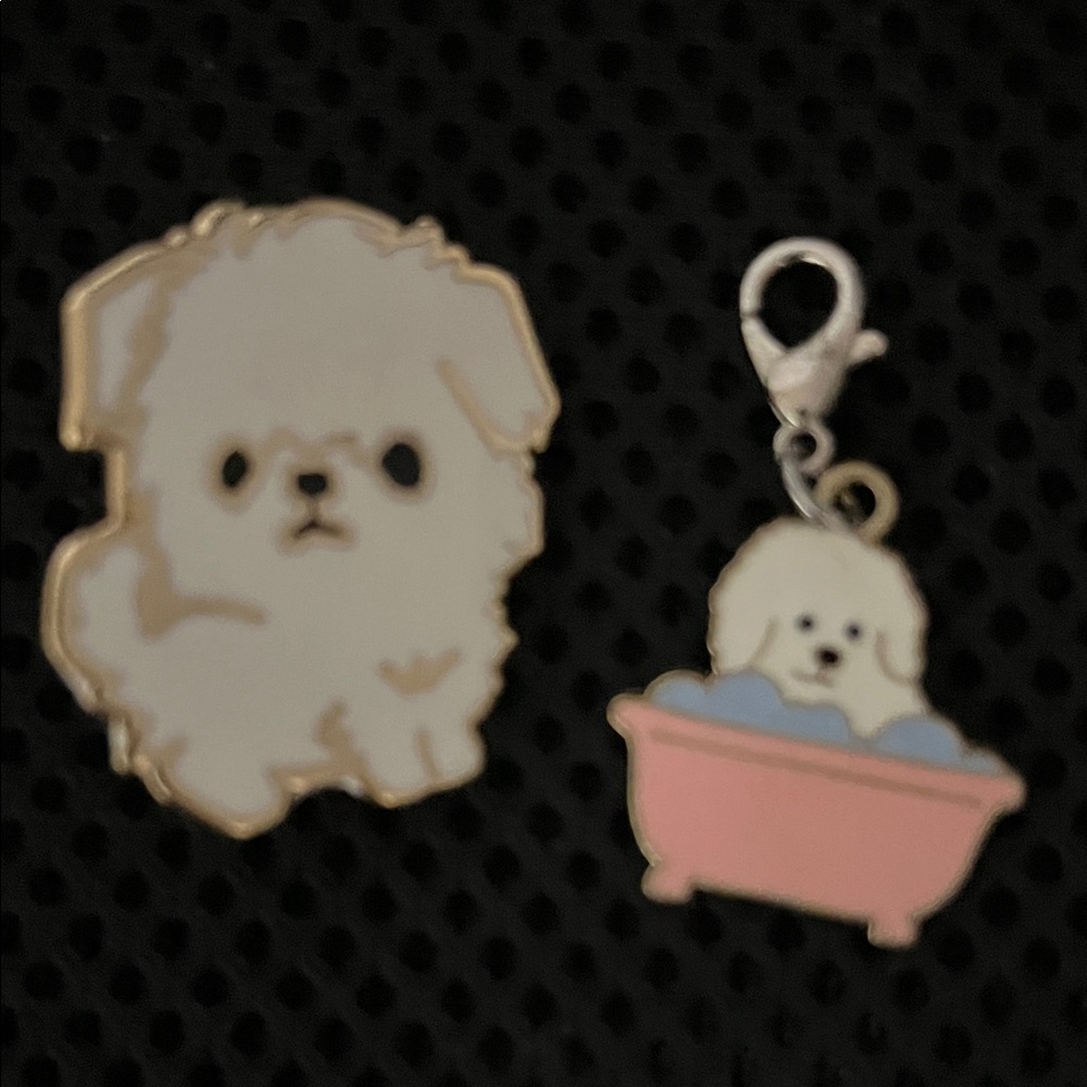 💥 Closet Clear Out Sale 💥 Bundle of Poodle bracelet / bag charm & a brooch NEW